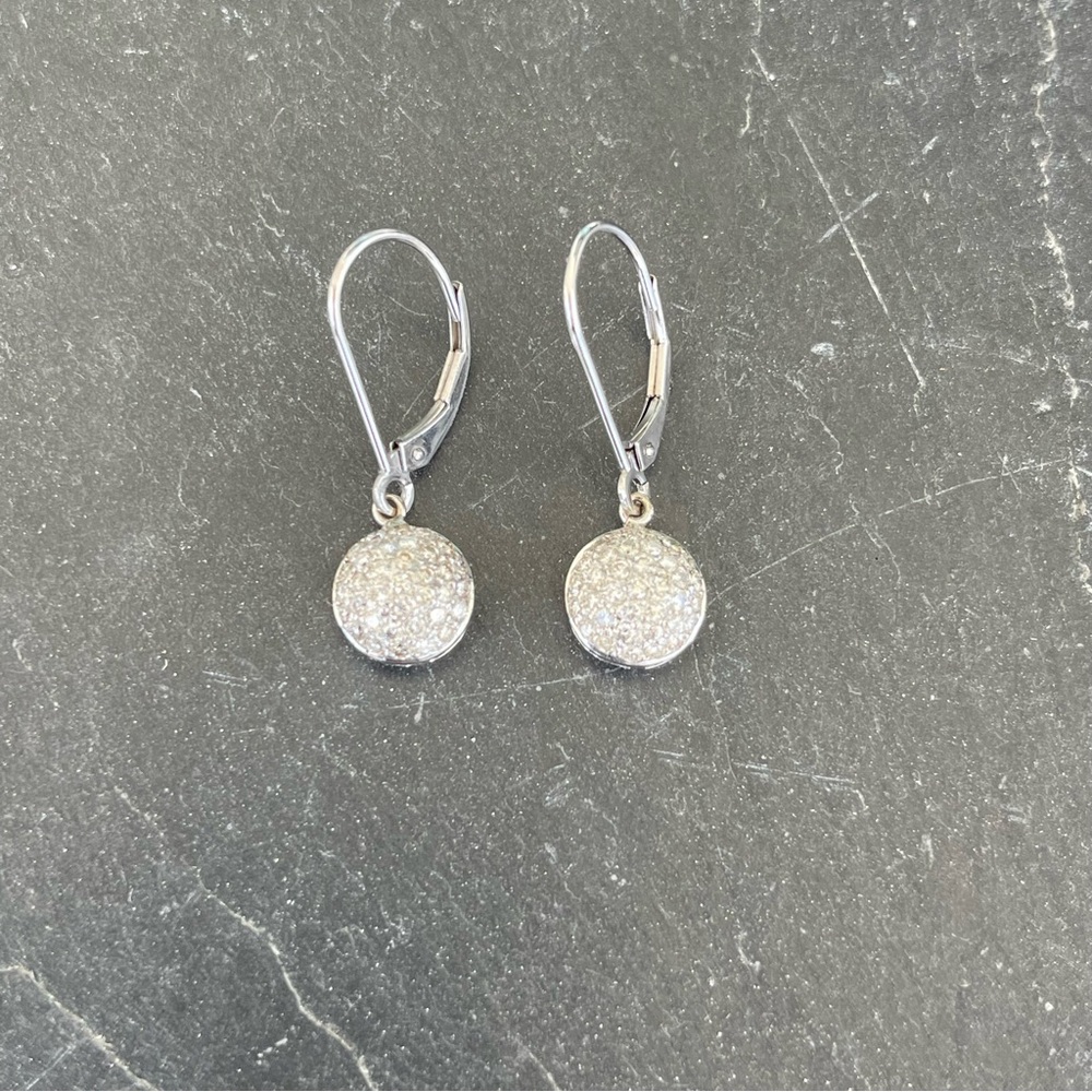 Elegant 14kt. White Gold Diamond Drop Earrings